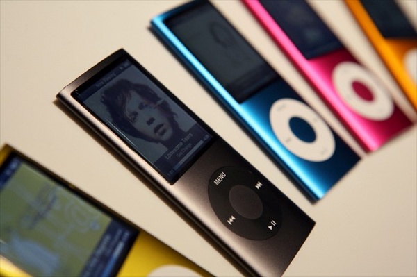   Apple    iPod Nano  iPod Touch  